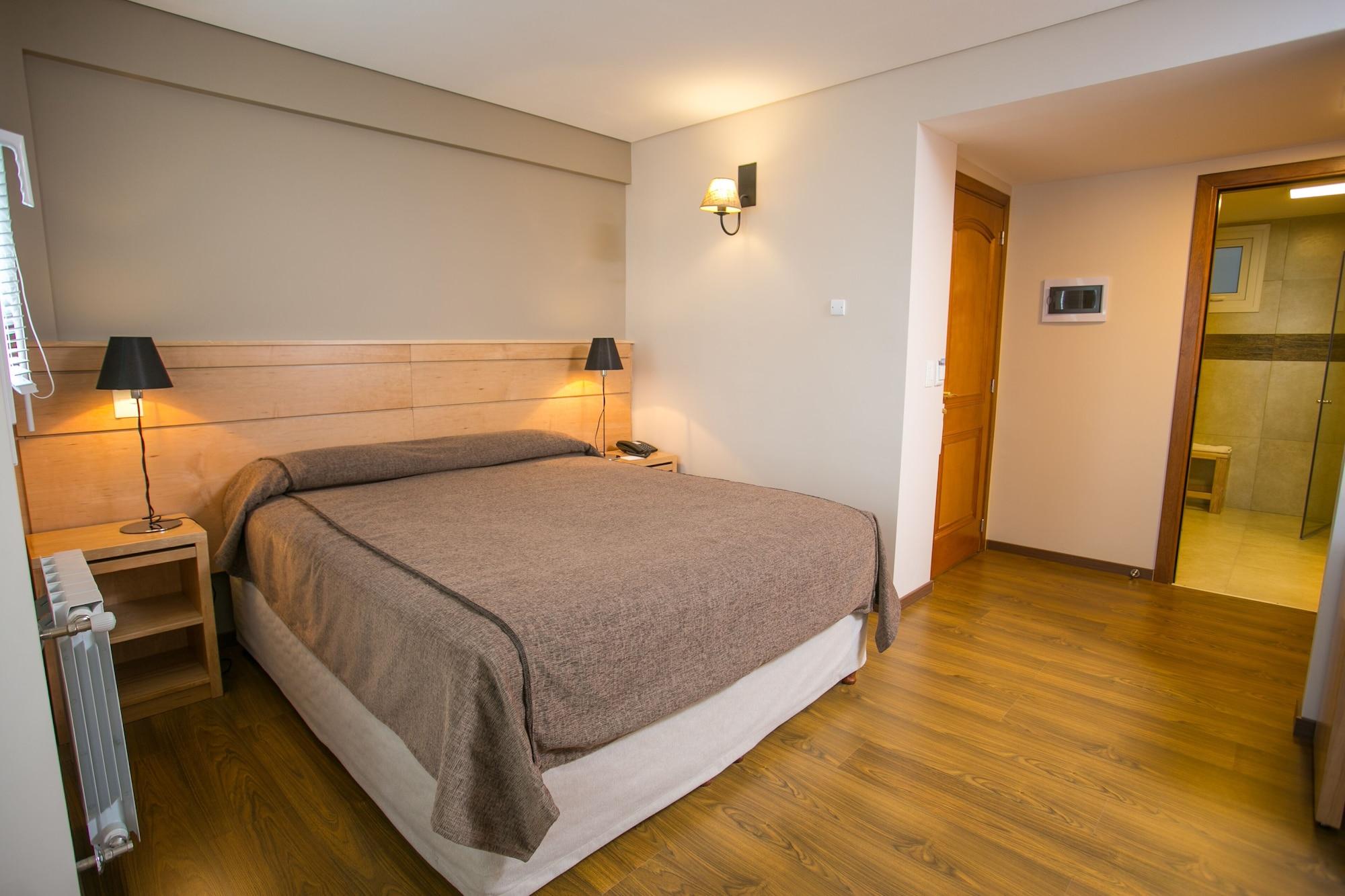 Hotel Ayres Del Nahuel Сан-Карлос-де-Барілоче Екстер'єр фото