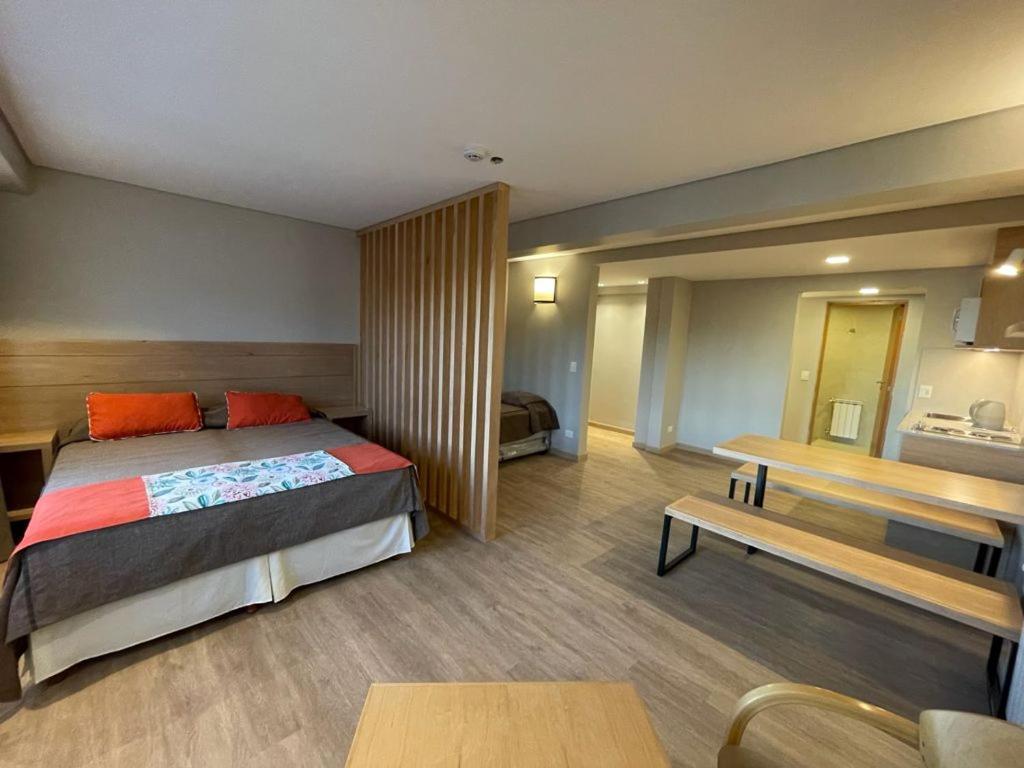 Hotel Ayres Del Nahuel Сан-Карлос-де-Барілоче Екстер'єр фото