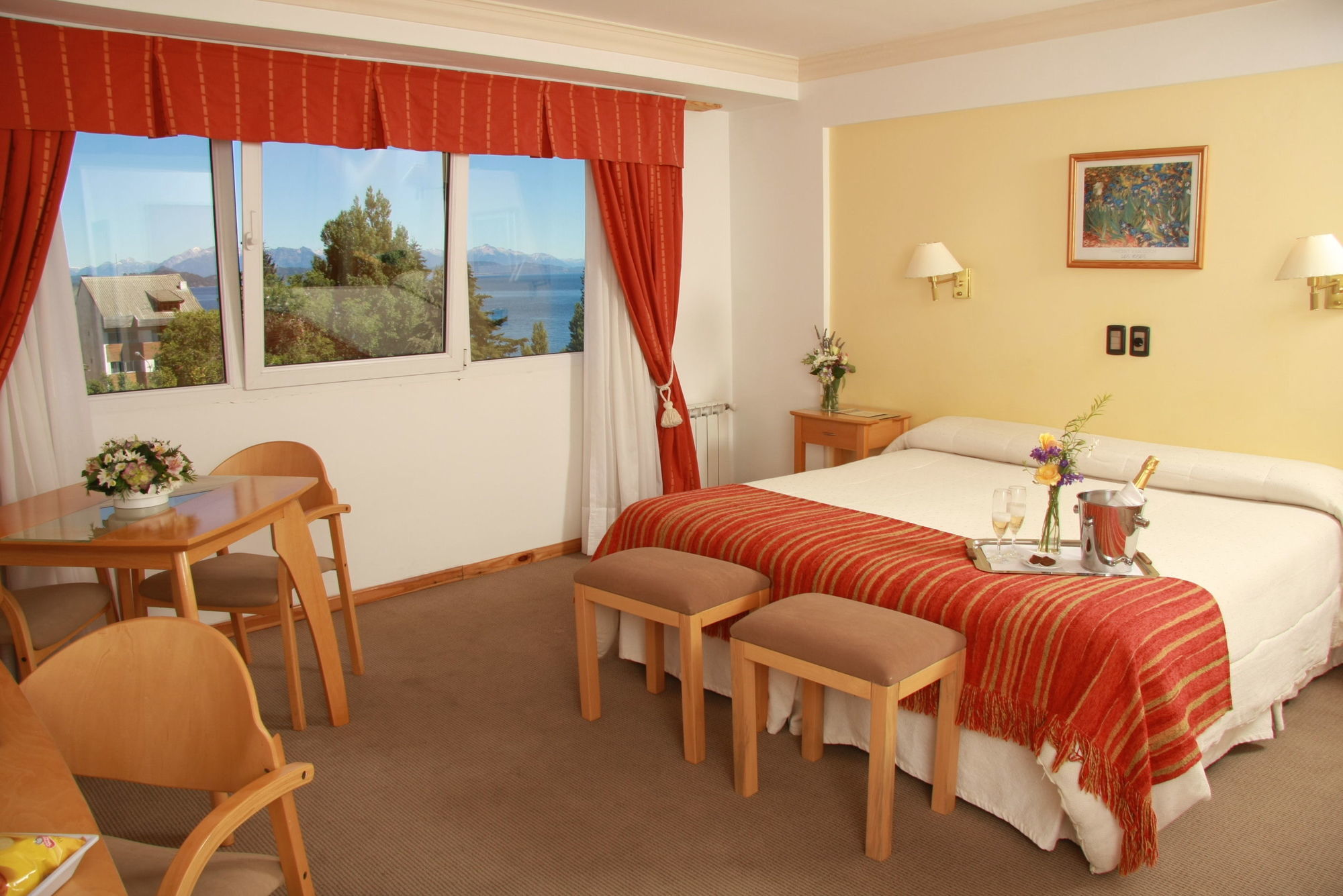 Hotel Ayres Del Nahuel Сан-Карлос-де-Барілоче Екстер'єр фото